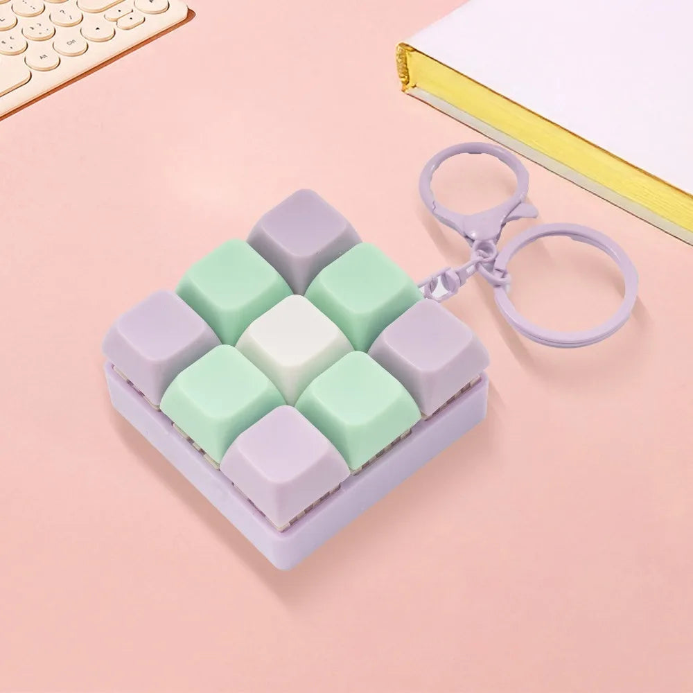 Mini Keyboard Fidget Charm Keychain - Ice Cream Cake