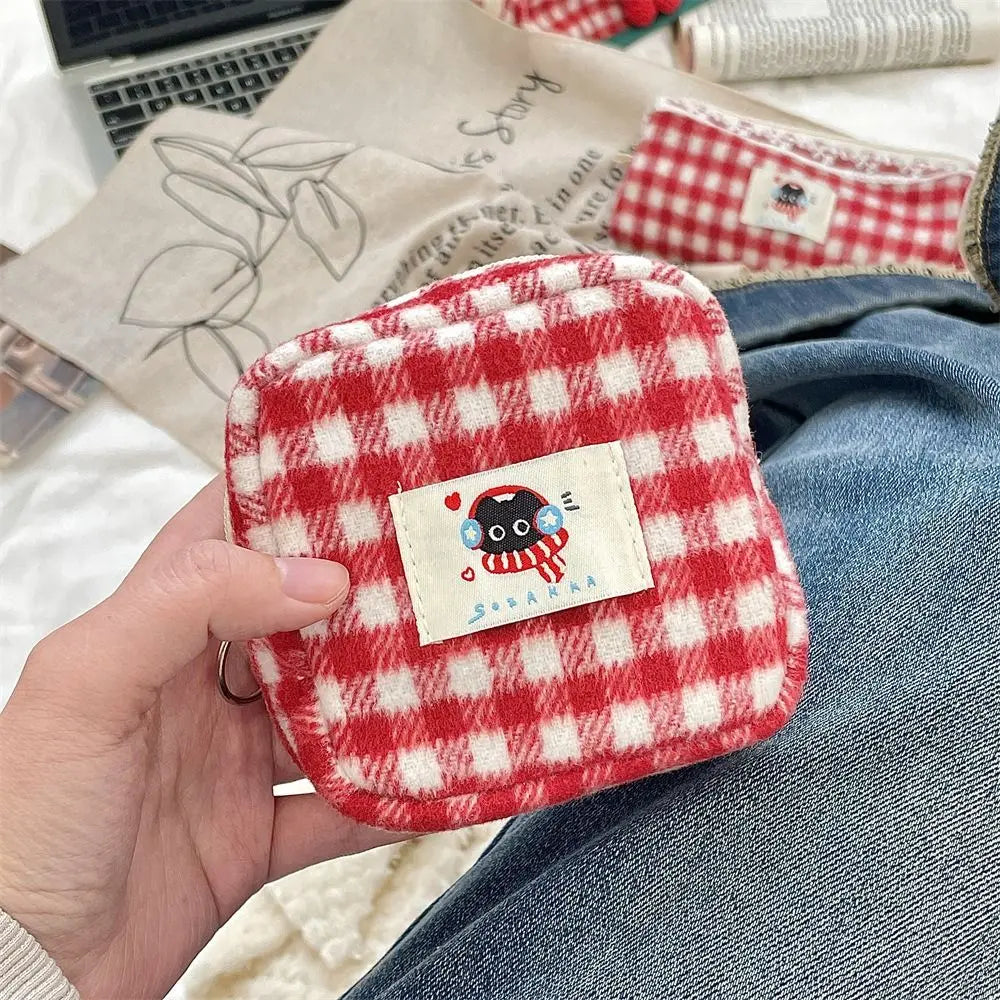 Winter Cat Gingham Zipper Pouch - Ice Cream Cake
