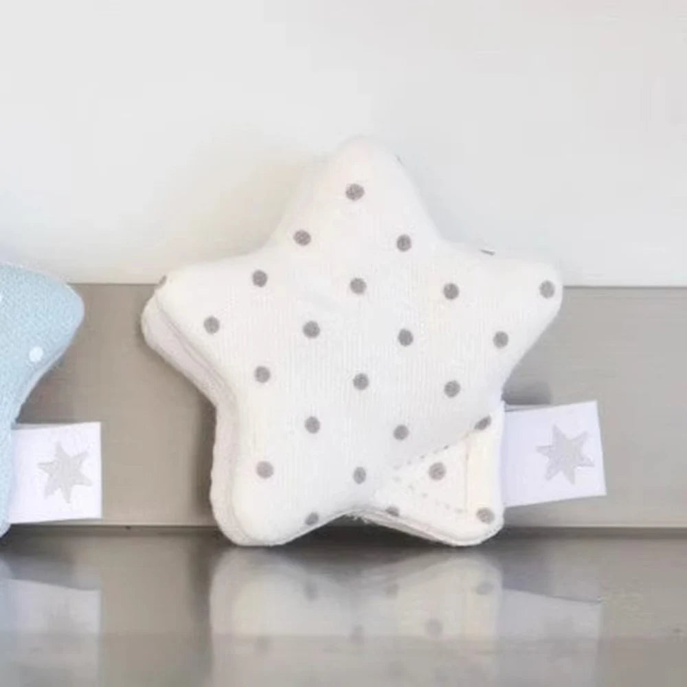 Polka Dot Star Cable Tidy