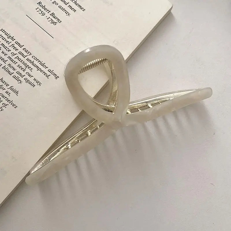 Bow Shaped Hair Claw Clip