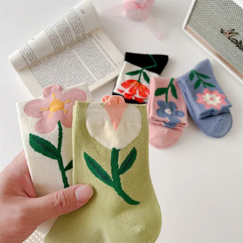 Women Socks Japanese Korean Style Cartoon Flower Rabbit Harajuku Cute Kawaii Mid Tube Breathable Casual Short Cotton Socks - Ice Cream Cake