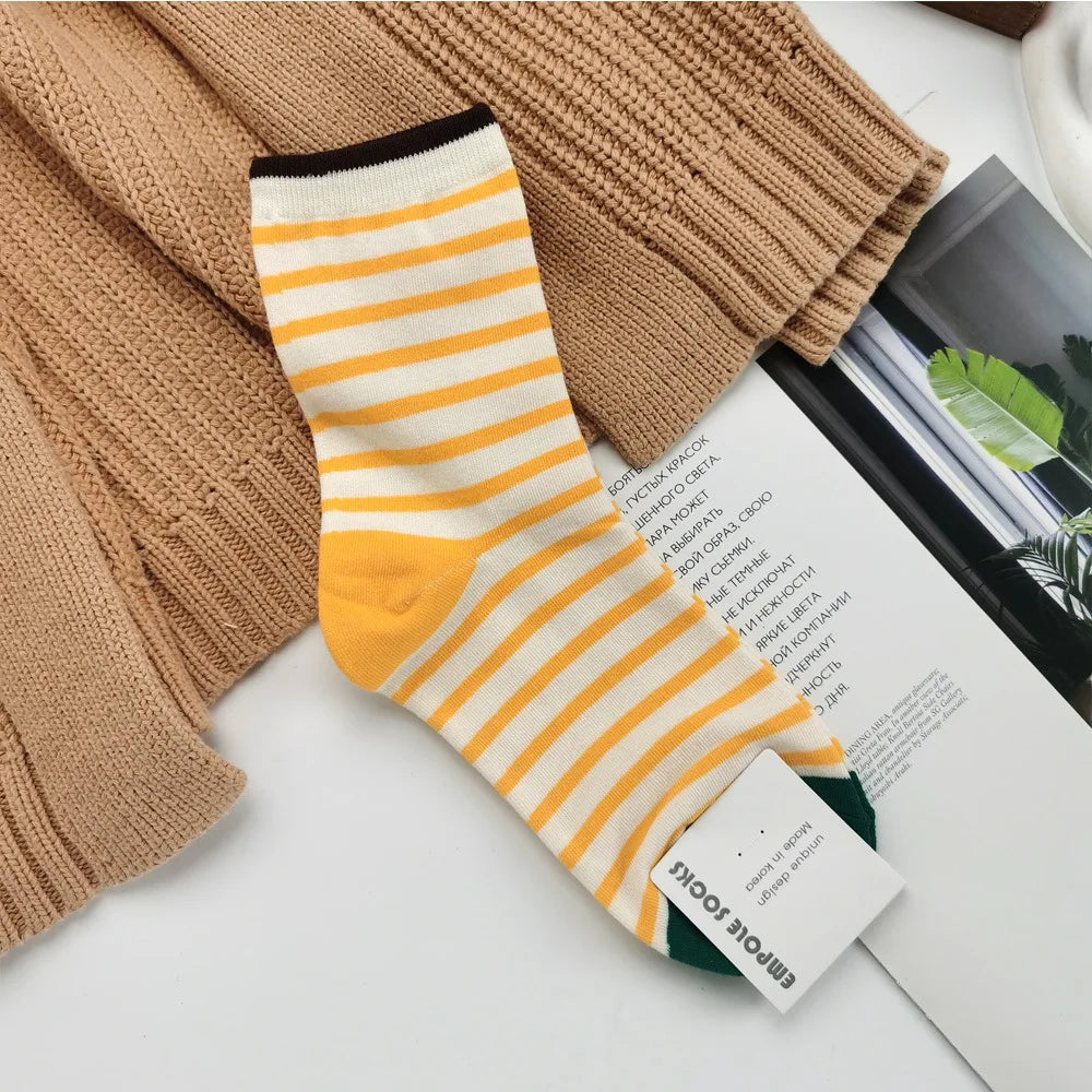 Contrast Stripe Crew Socks