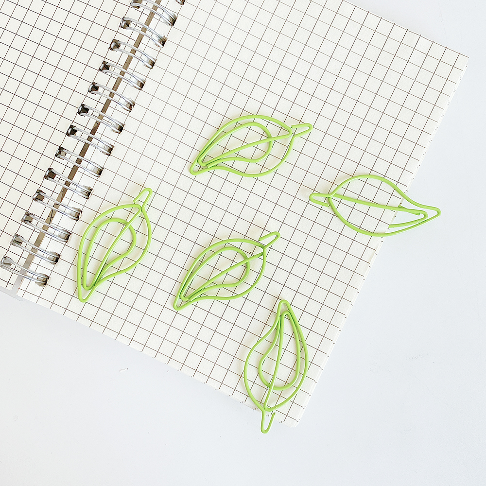 Leaf Paperclips (2 Colours)