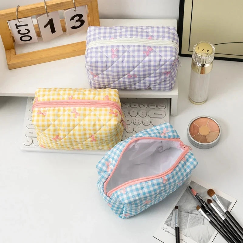 Quilted Gingham Bow Zipper Pouch