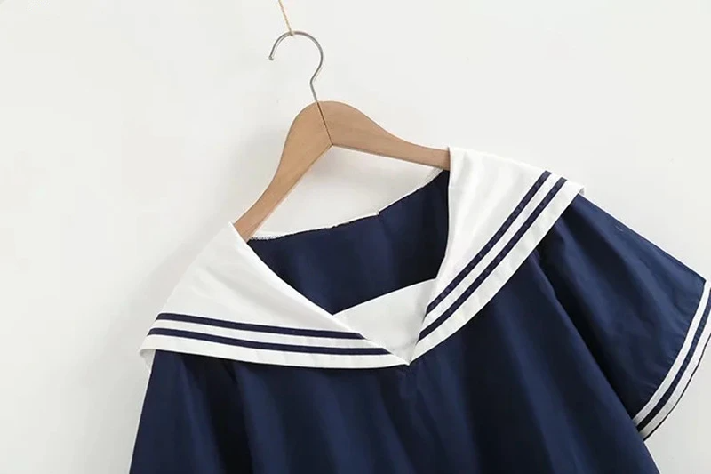 Contrast Sailor Collar Top (2 Colours)