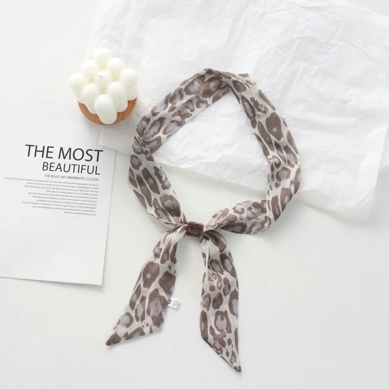 Retro Maillard Brown Floral Scarf Fashionable Old Money Style Light Luxury High-Grade Temperament Small Square Towel Lazy Scarf - Ice Cream Cake