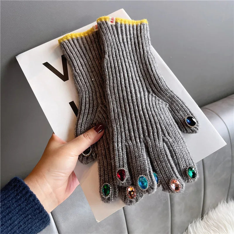 Fancy Manicure Knit Gloves