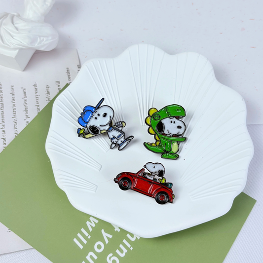 Peanuts Comics Snoopy Enamel Pin