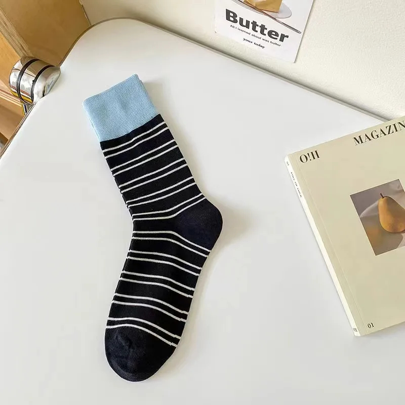 Retro Contrast Stripe Crew Socks