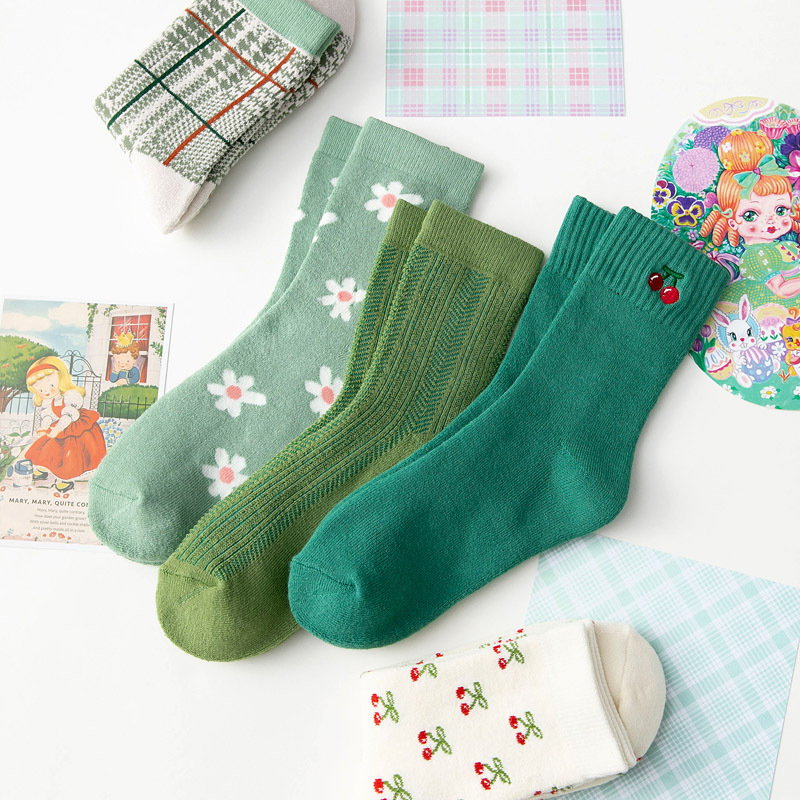 Green Cottagecore Ankle Socks (5 Designs)