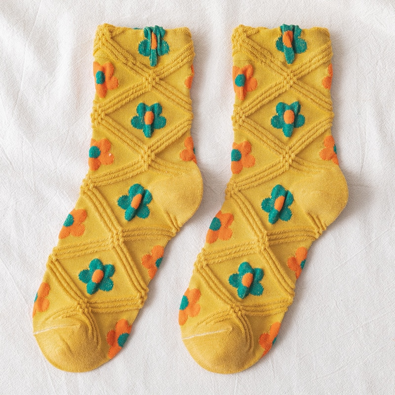 Textured Flower Crew Socks (5 Colours) - Ice Cream Cake