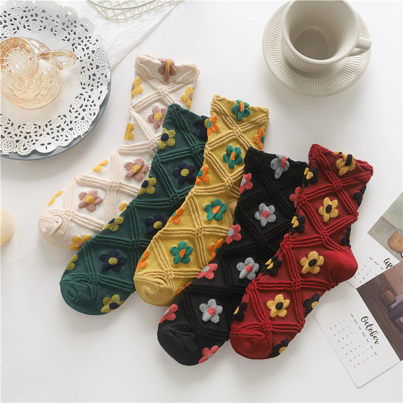 Textured Flower Crew Socks (5 Colours) - Ice Cream Cake