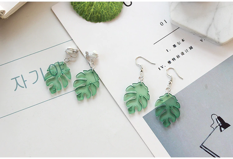 Leaf Earrings (2 Versions)