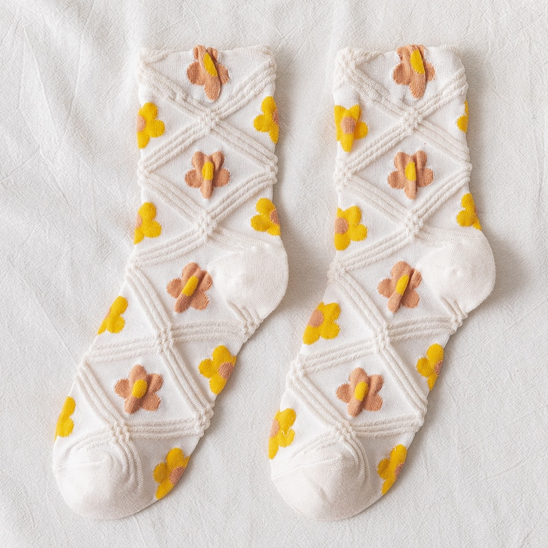 Textured Flower Crew Socks (5 Colours) - Ice Cream Cake