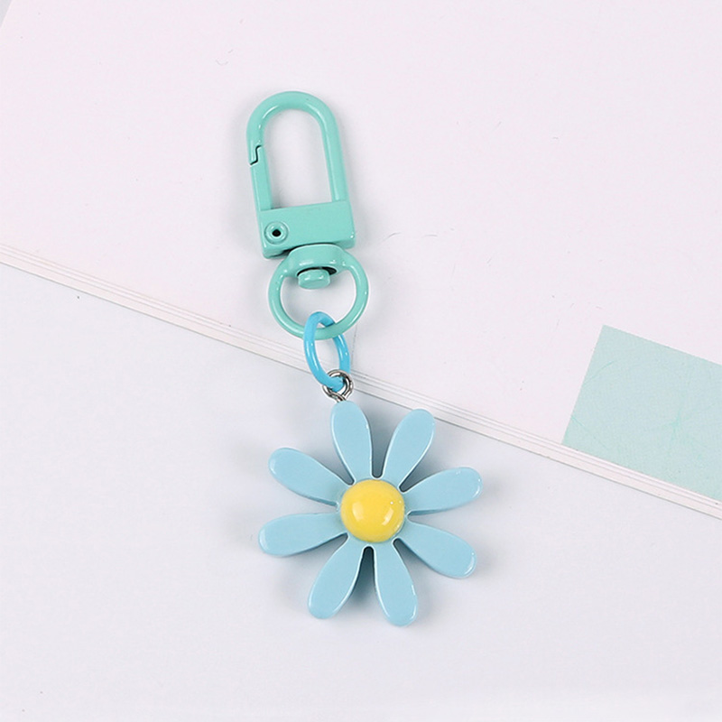 Pop Daisy Flower Clip Charm (6 Colours)