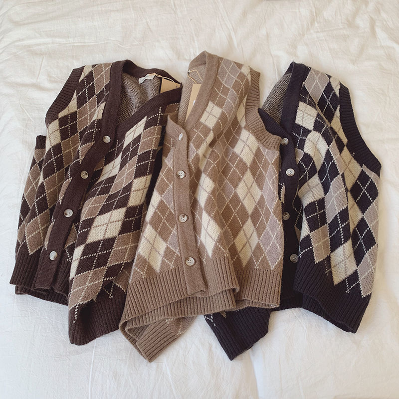 Button Down Argyle Sweater Vest (3 colours)