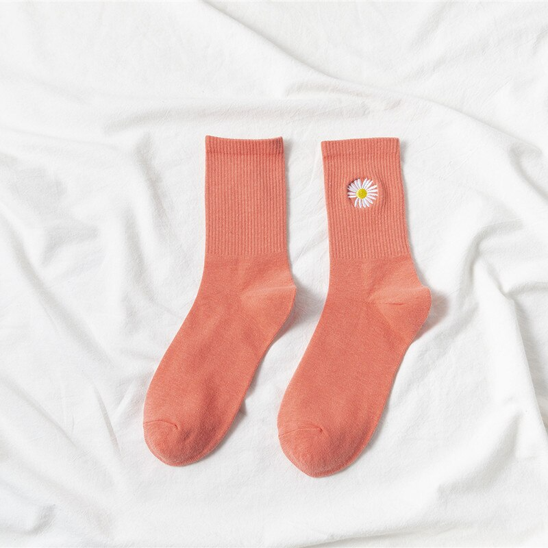Daisy Embroidery Ankle Socks (13 Colours)