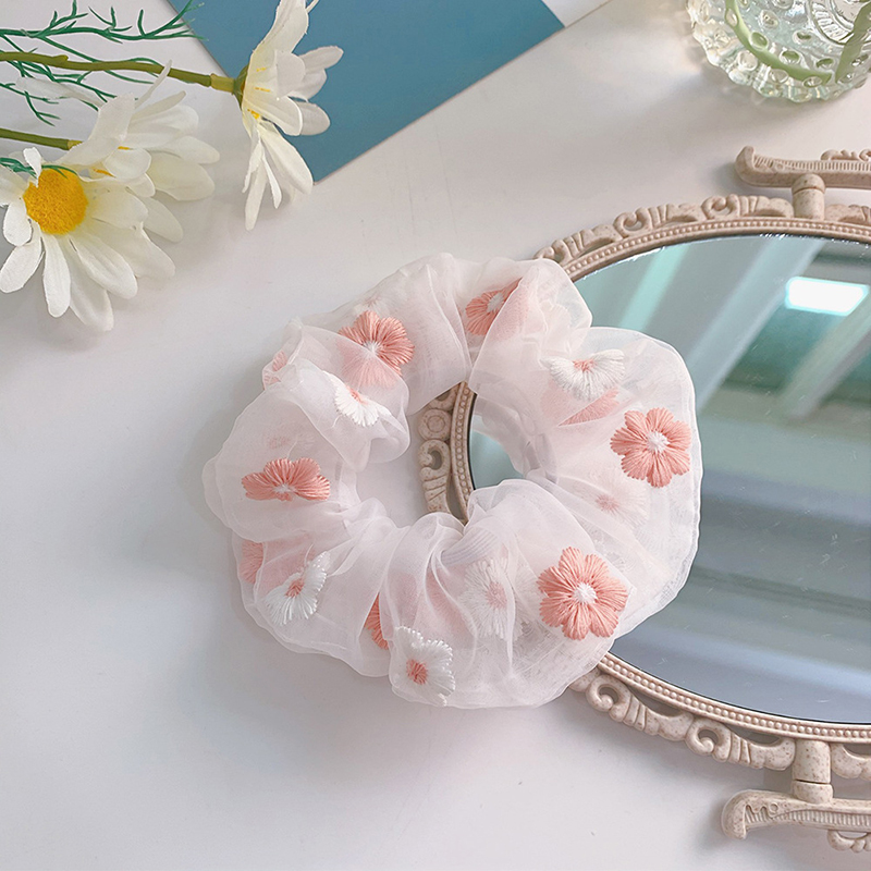 Pastel Embroidered Daisy Scrunchie (2 Colours)