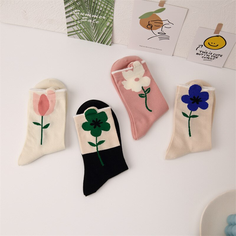 Peeping Leaf Flower Ankle Socks (4 Designs)