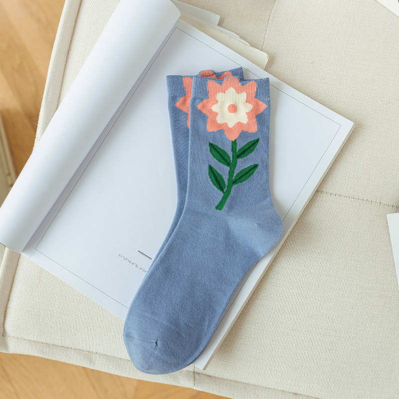 Peeping Leaf Flower Ankle Socks (5 Designs)