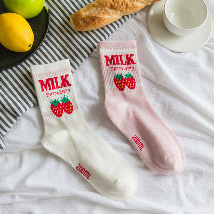 Strawberry Milk Ankle Socks (2 Colours) - Ice Cream Cake